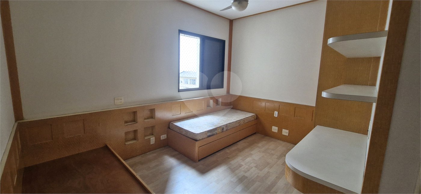 Apartamento à venda com 4 quartos, sendo 3 suítes, em Santa Cecília, São Paulo, SP