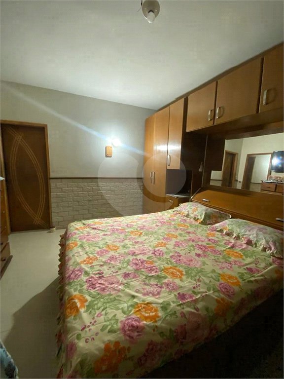 Casa à venda com 3 quartos em Santa Cruz, Rio de Janeiro, RJ