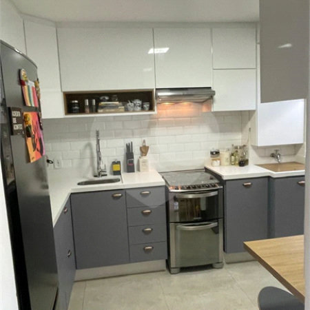 Casa à venda ou para alugar com 3 quartos, sendo 1 suíte, no condomínio Liberty Village, São Paulo - SP