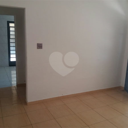 Casa à venda com 3 quartos em Jardim Vila Rosa, Valinhos, SP