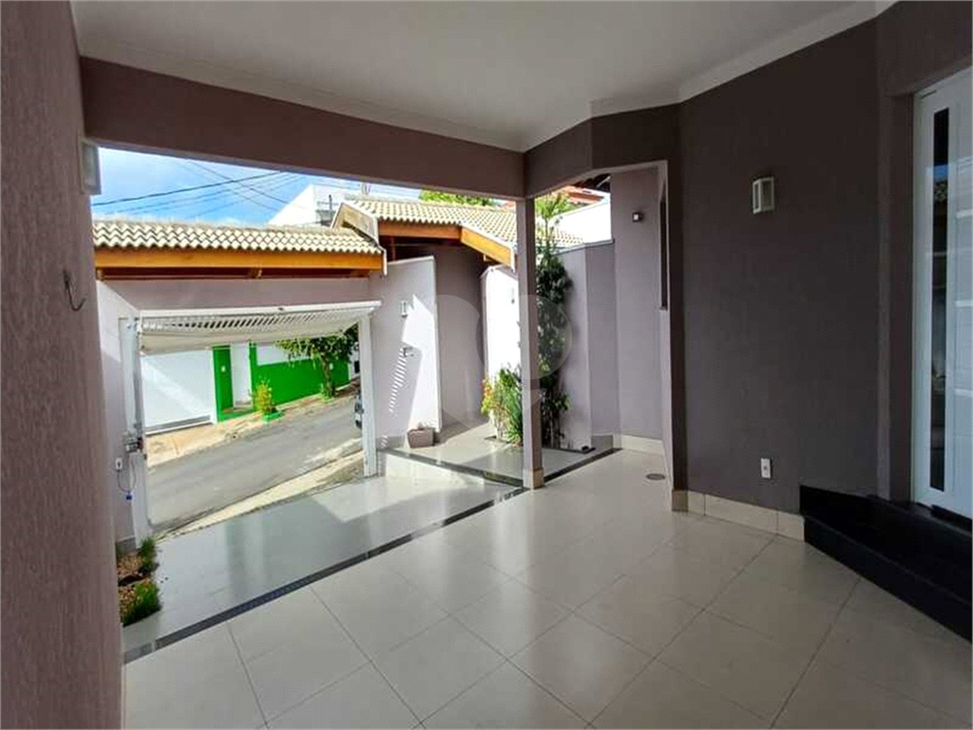 Sobrado à venda com 3 suítes em Residencial Monte Verde, Indaiatuba, SP