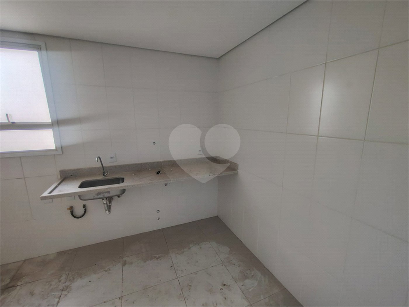 Apartamento com 3 quartos e 1 Suíte Condomínio Completo