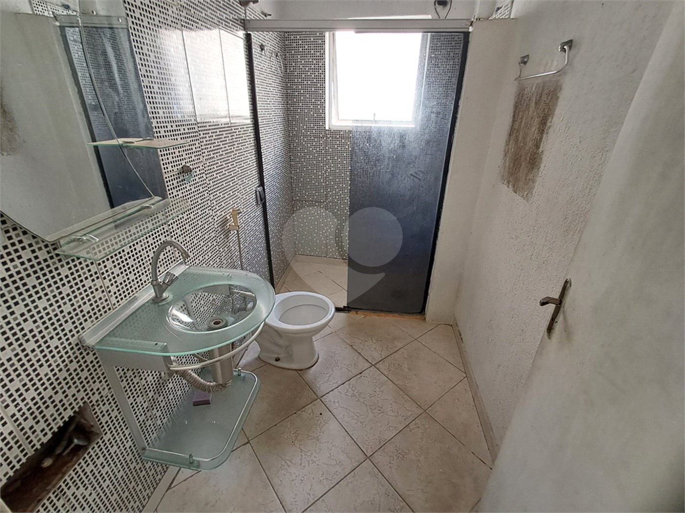 Sobrado à venda com 4 quartos em Parada Inglesa, São Paulo, SP