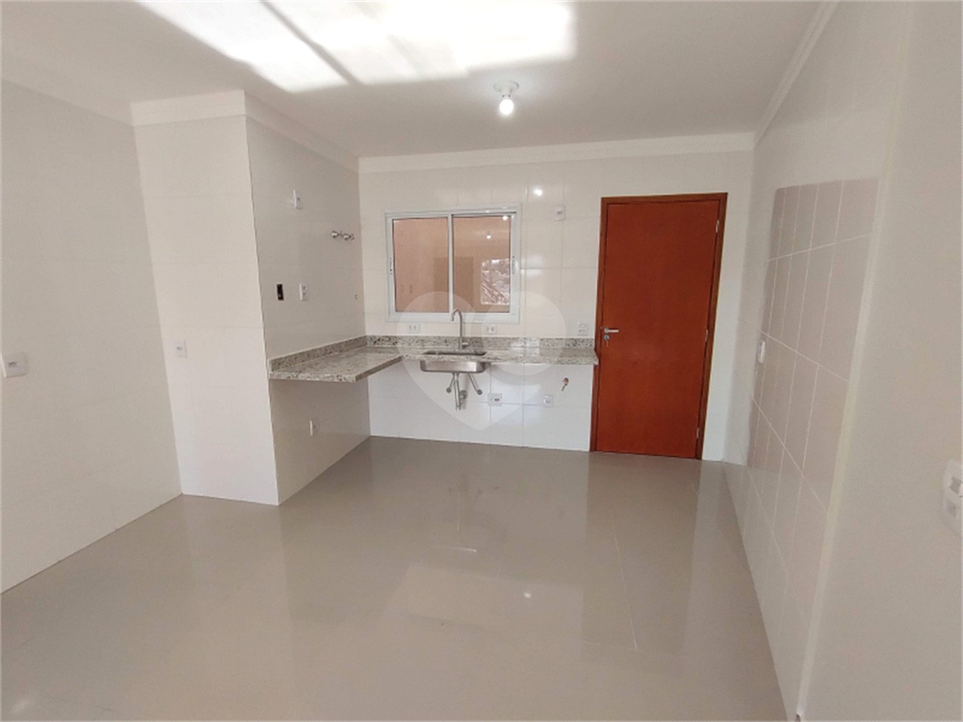 Casa à venda com 2 quartos em Vila Medeiros, São Paulo, SP