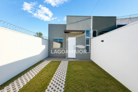 Casa à venda ou para alugar com 2 quartos, sendo 1 suíte, em Santa Rita, Três Lagoas, MS