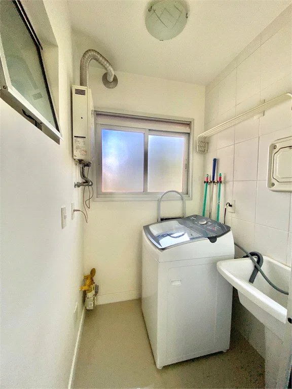 Apartamento à venda com 2 quartos, sendo 1 suíte, em Água Branca, São Paulo, SP