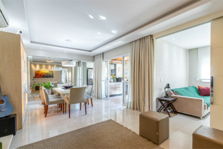 Apartamento à venda com 3 quartos, sendo 1 suíte, em Chácara Santo Antônio, São Paulo, SP