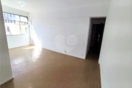 Apartamento à venda com 2 quartos, sendo 1 suíte,  em Botafogo, Rio de Janeiro, RJ