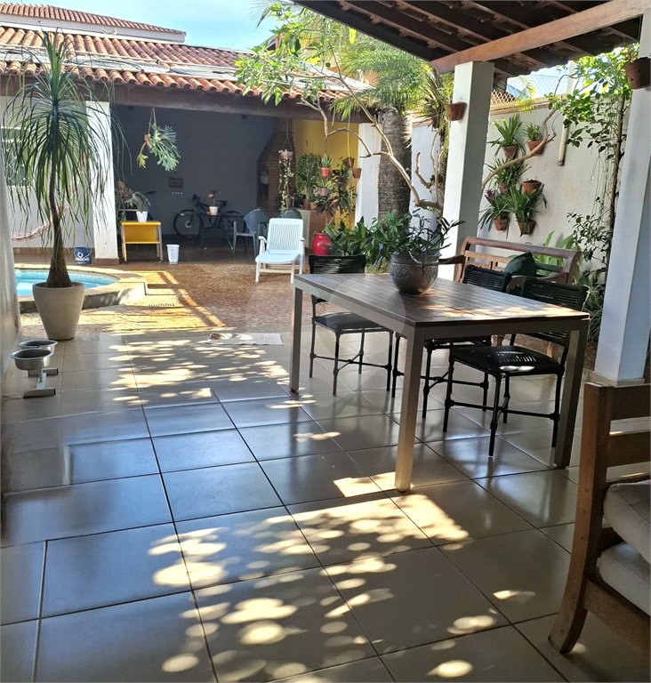 Casa à venda com 3 quartos, sendo 1 suíte, em Ribeirânia, Ribeirão Preto, SP
