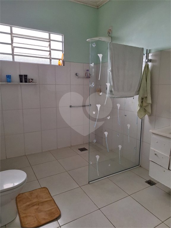 Casa à venda com 2 quartos no Centro, Vinhedo, SP