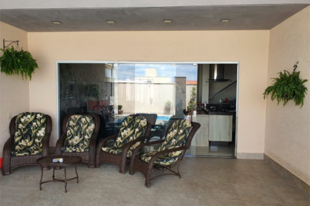 Casa à venda com 3 quartos, sendo 1 suíte, no condomínio Horto Florestal Iii, Sorocaba - SP