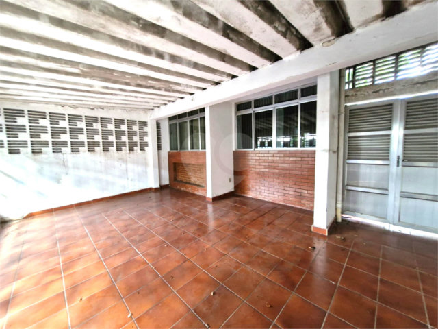 Sobrado à venda com 3 quartos, sendo 1 suíte,  em Brooklin, São Paulo, SP
