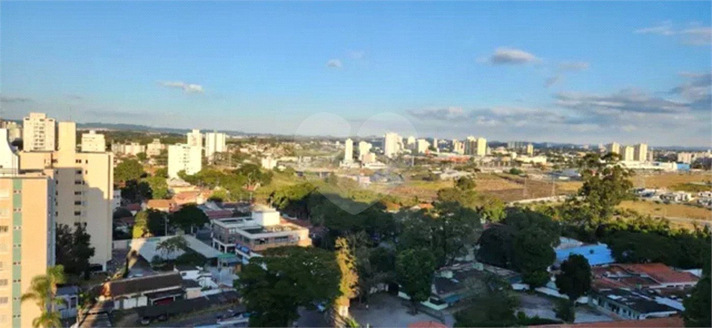 Apartamento à venda com 4 quartos, sendo 2 suítes,  em Vila Ema, São José dos Campos, SP