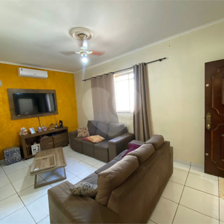 Casa à venda com 4 quartos, sendo 1 suíte, em Campos Elíseos, Ribeirão Preto, SP