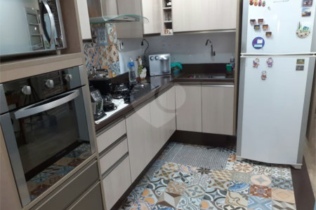Casa de Vila à venda com 3 quartos, sendo 1 suíte,  em Tijuca, Rio de Janeiro, RJ