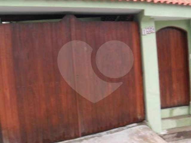 Sobrado à venda com 3 quartos, sendo 1 suíte,  em Horto Florestal, São Paulo, SP