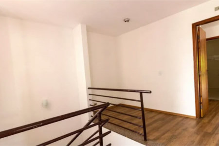 Casa à venda com 4 quartos, sendo 1 suíte,  em Vila Tiradentes, São Paulo, SP