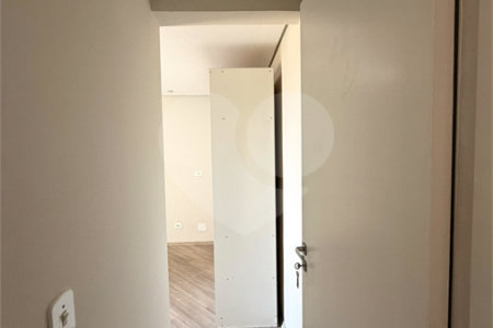 Apartamento à venda com 2 quartos em Sítio Pinheirinho, São Paulo, SP