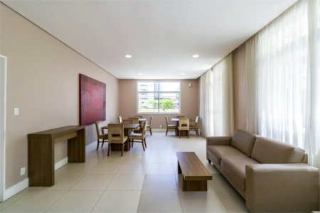 Apartamento à venda com 2 quartos, sendo 1 suíte,  em Vila Andrade, São Paulo, SP