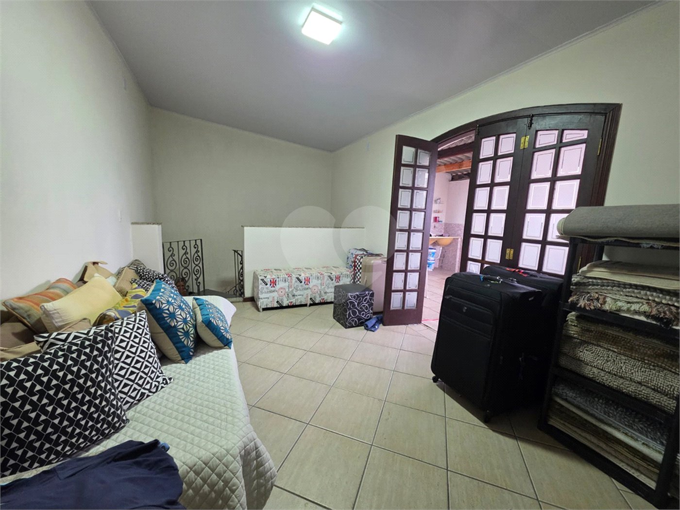 Sobrado à venda com 6 quartos, sendo 3 suítes, em Santa Teresinha, São Paulo, SP