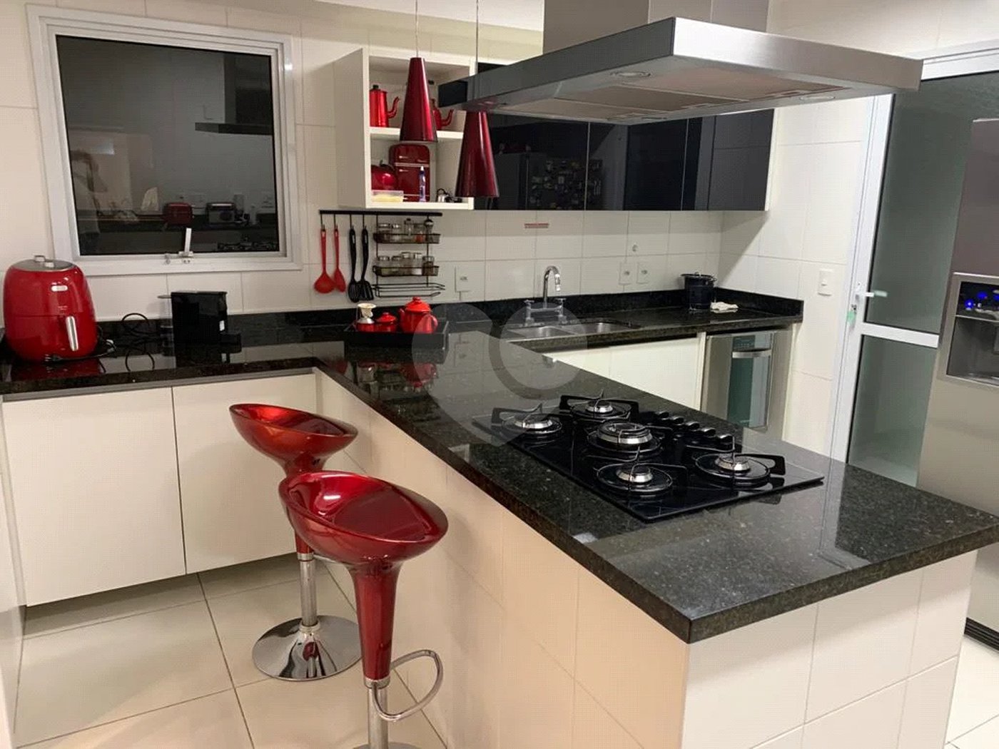 Apartamento à Venda na Mooca com 3 Suítes, Varanda Gourmet e 4 Vagas — 204m² no Condomínio Luzes da Mooca (Aceita Pet e Estuda Permuta)