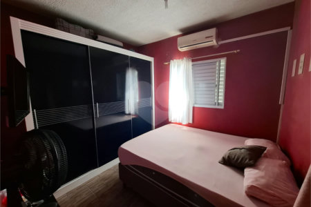 Casa à venda com 2 quartos em Popular III, Louveira, SP