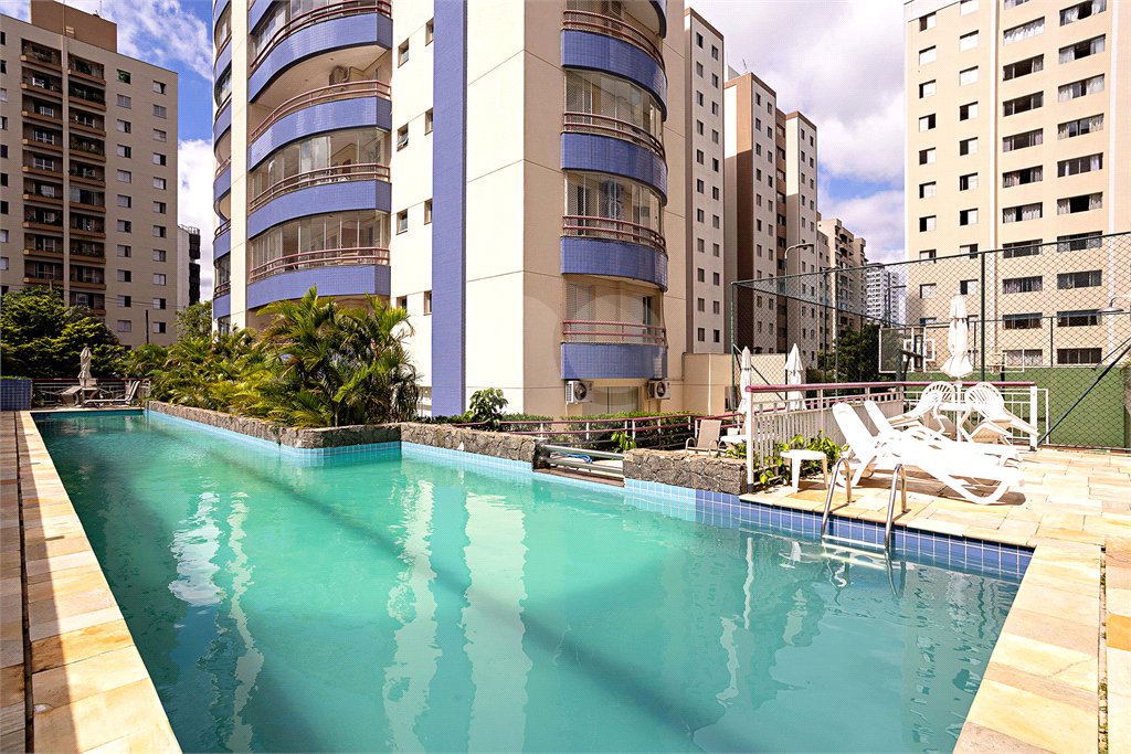 Apartamento à venda com 3 suítes em Vila Mascote, São Paulo, SP