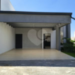 Casa à venda ou para alugar com 3 quartos, sendo 1 suíte, no condomínio Condomíno Helena Maria, Sorocaba - SP