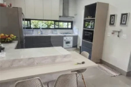 Casa à venda com 3 suítes no condomínio Fazenda Jequitibá, Sorocaba - SP