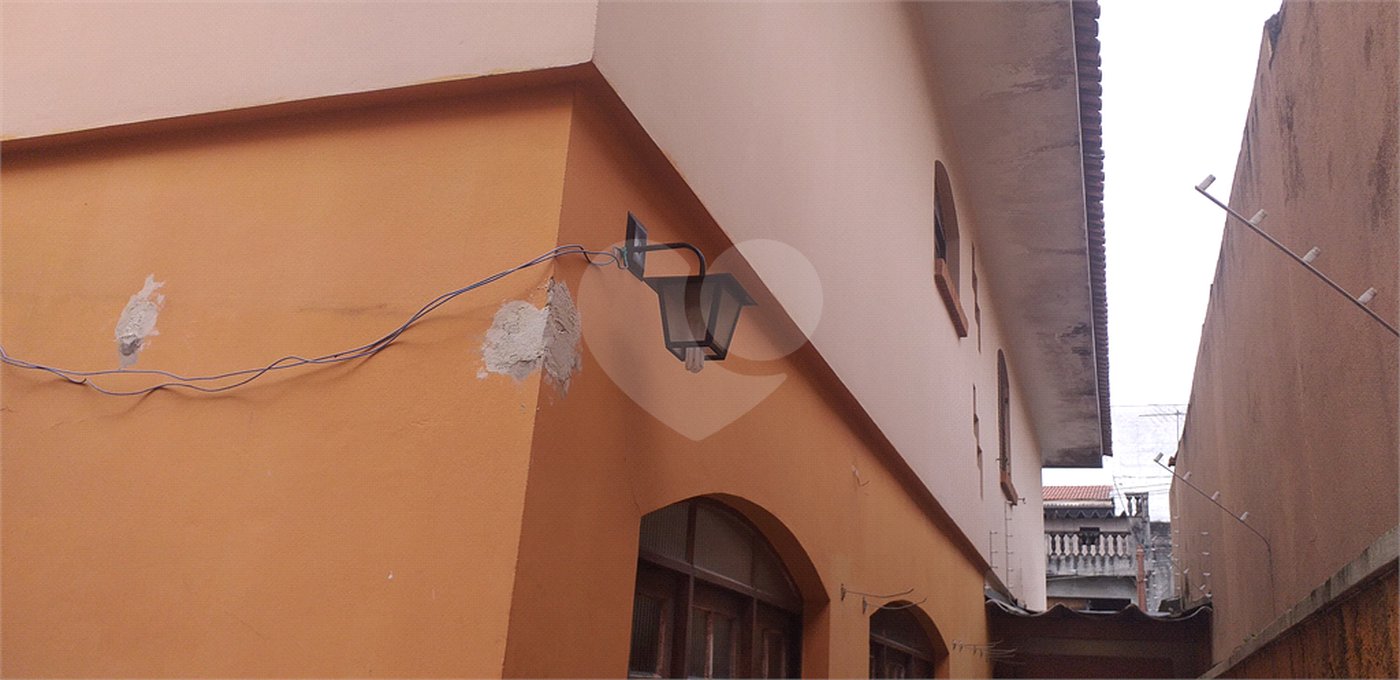 Sobrado à venda com 3 quartos, sendo 1 suíte, em Tremembé, São Paulo, SP