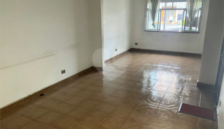 Sobrado à venda com 3 quartos em Vila Guilherme, São Paulo, SP