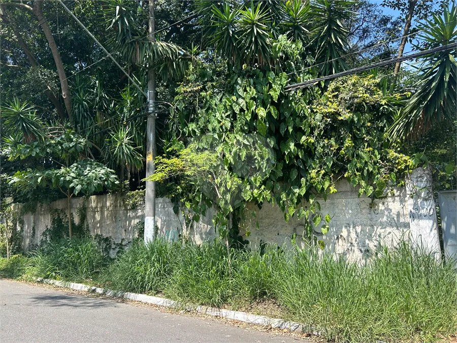 Terreno à venda em Interlagos, São Paulo, SP