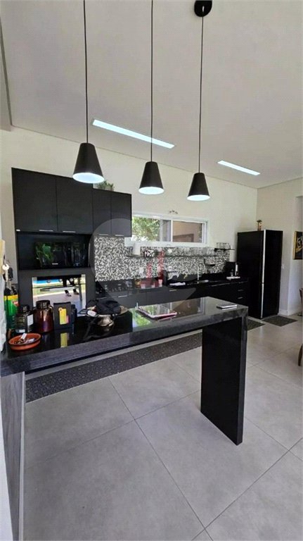 Casa à venda com 3 quartos, sendo 1 suíte, no condomínio Jardim Vale do Lago, Sorocaba - SP