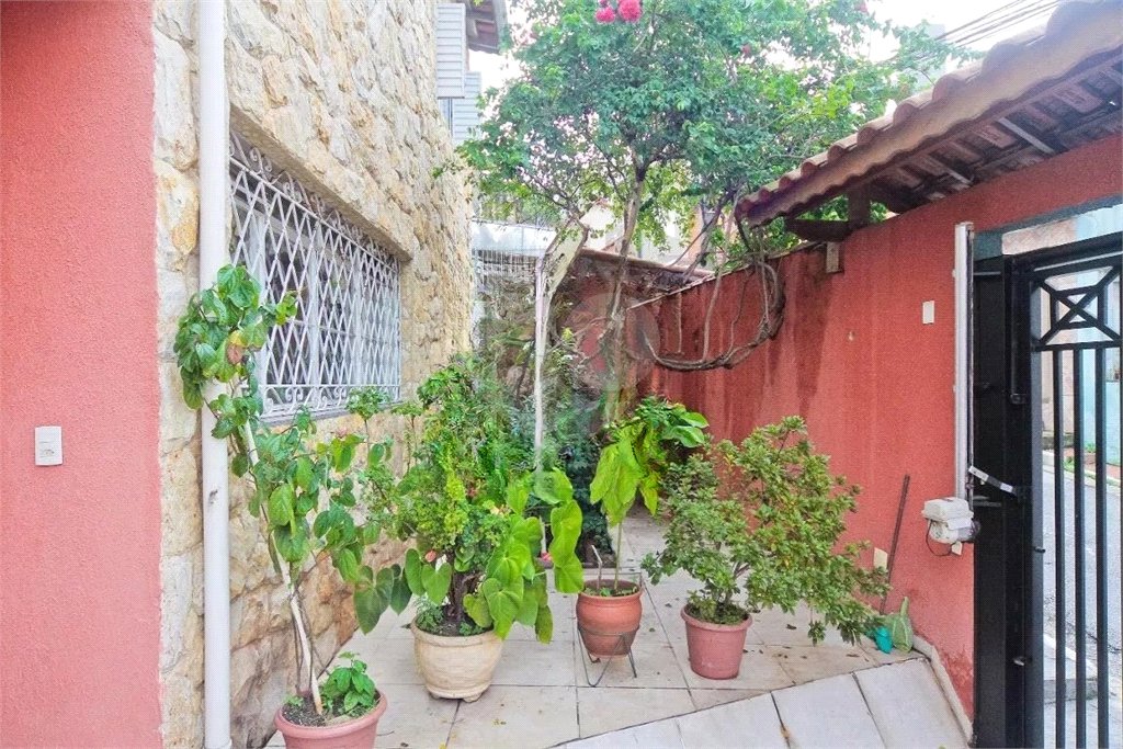Sobrado à venda com 2 suítes em Santana, São Paulo, SP
