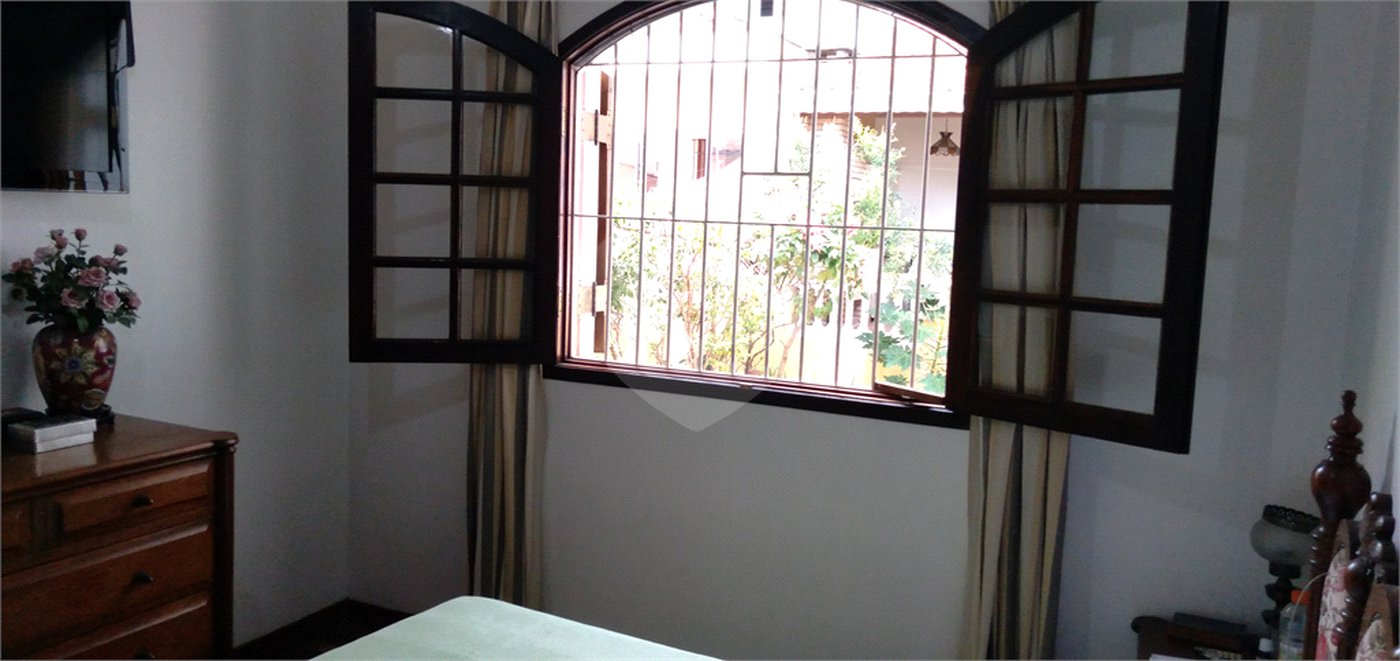 Sobrado à venda com 3 quartos, sendo 1 suíte, em Santana, São Paulo, SP