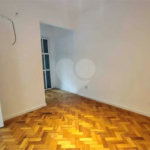 Apartamento à venda com 3 quartos, sendo 1 suíte,  em Copacabana, Rio de Janeiro, RJ