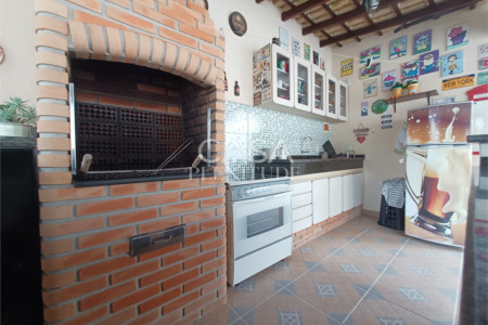 Casa Térrea à venda com 3 quartos, sendo 1 suíte, em Jardim Bandeirantes, Sorocaba, SP