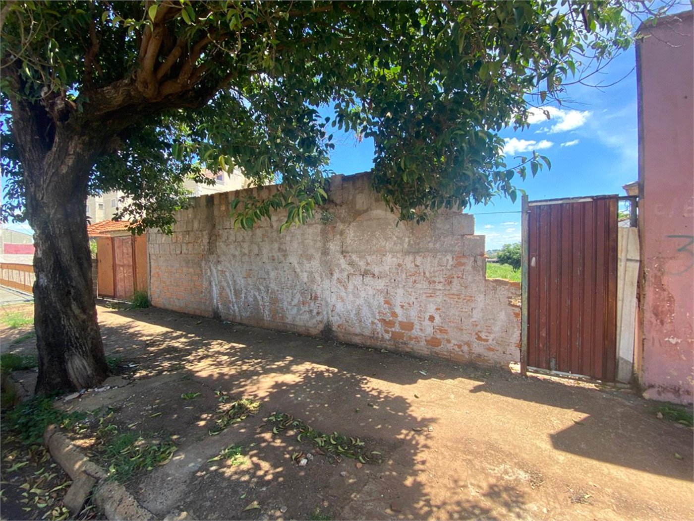 Terreno à venda no Centro, Araraquara, SP