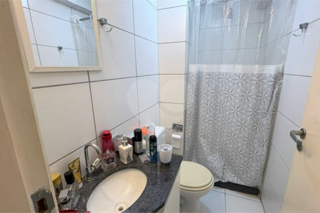 Apartamento à venda com 2 quartos, sendo 1 suíte,  em Rio Comprido, Rio de Janeiro, RJ