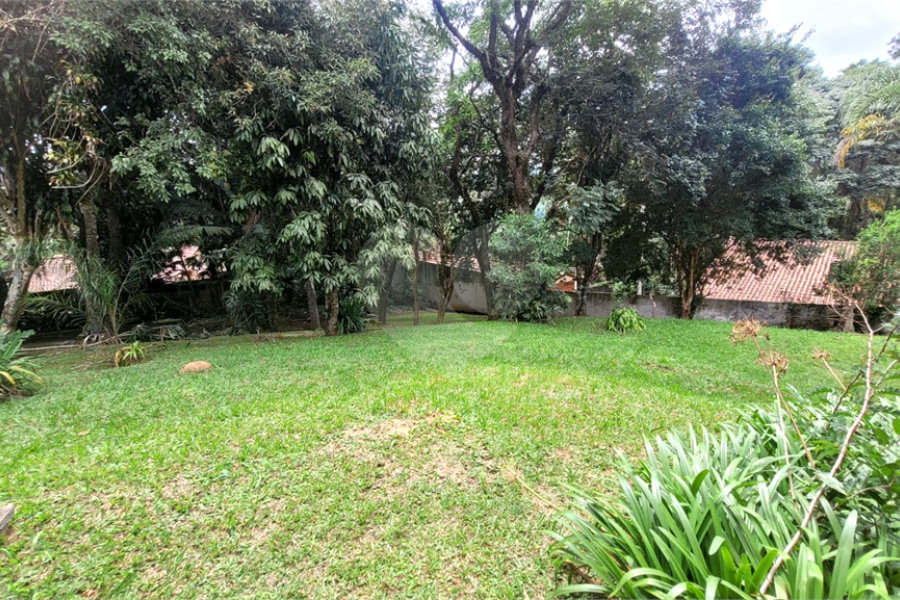 Casa Térrea à venda com 4 quartos, sendo 1 suíte, em Serra da Cantareira, Mairiporã, SP