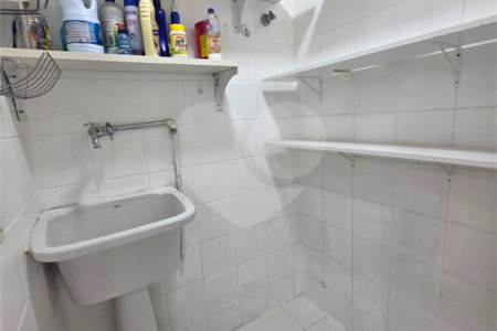 Apartamento à venda com 2 quartos, sendo 1 suíte, em Vila Olímpia, São Paulo, SP