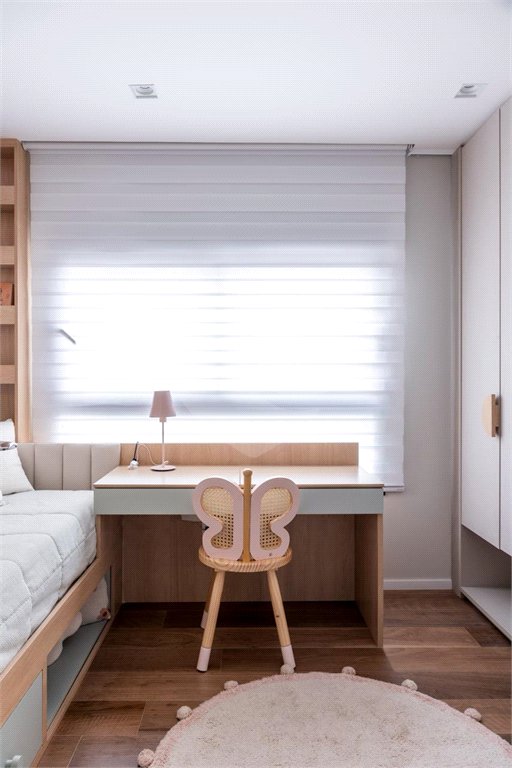 Apartamento à venda com 4 quartos, sendo 2 suítes,  em Vila Mariana, São Paulo, SP