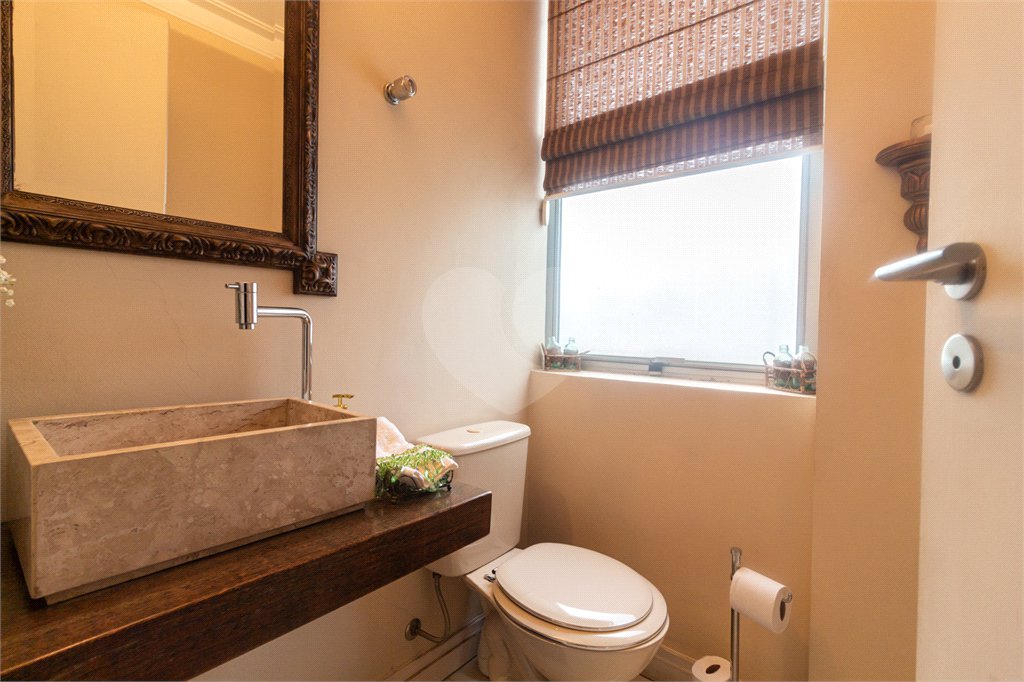 Apartamento à venda com 2 quartos, sendo 1 suíte, em Jardim Europa, São Paulo, SP