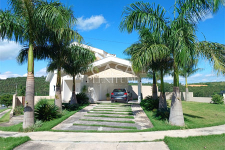 Casa em condomínio à venda com 3 suítes em Residencial Fazenda Alta Vista, Salto de Pirapora, SP