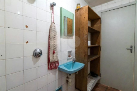 Sobrado à venda com 4 quartos, sendo 1 suíte,  em Parque Jabaquara, São Paulo, SP