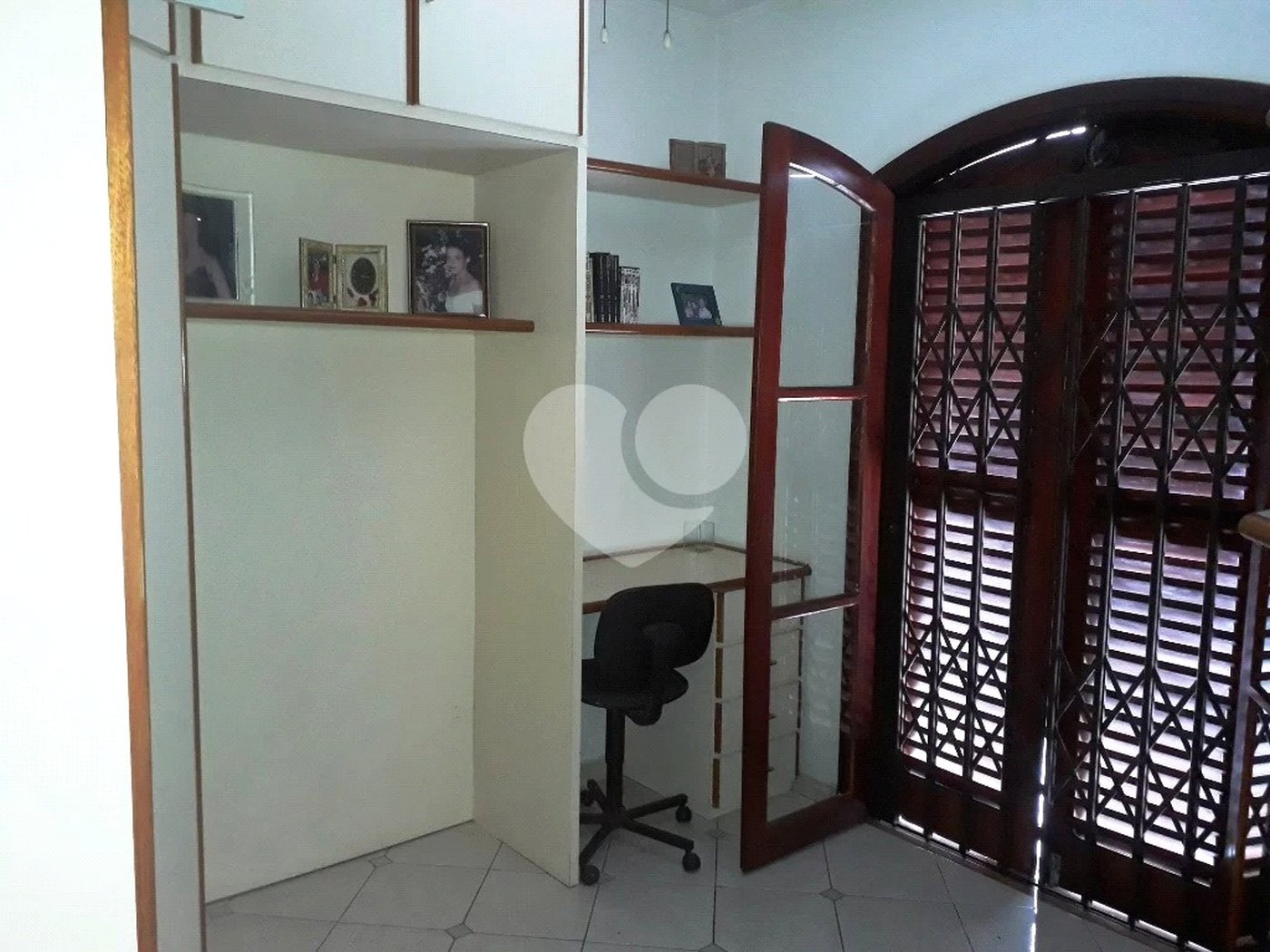 Sobrado à venda com 4 quartos, sendo 1 suíte, em Jaçanã, São Paulo, SP