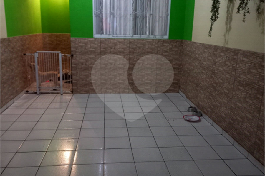 Sobrado à venda com 3 quartos, sendo 2 suítes, no Brasilândia, São Paulo, SP
