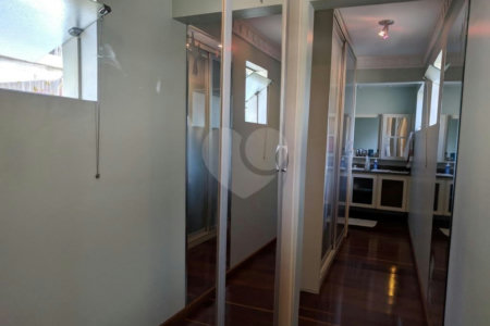 Sobrado à venda ou para alugar com 5 quartos, sendo 3 suítes, em Jardim Marajoara, São Paulo, SP