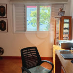 Sobrado à venda com 4 quartos, sendo 2 suítes,  em Vila Gilda, Santo André, SP