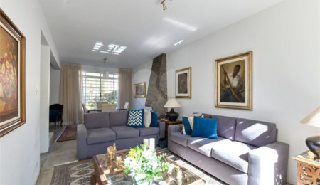 Casa de Vila à venda com 4 quartos, sendo 1 suíte,  em Alto da Boa Vista, São Paulo, SP